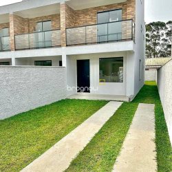Casa com 117m², 2 quartos (sendo 2 suítes), 2 garagens, no bairro Ingleses do Rio Vermelho em Florianópolis