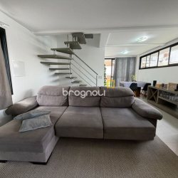 Casa de Condomínio com 118m², 3 quartos (sendo 1 suíte), 2 garagens, no bairro Campeche em Florianópolis