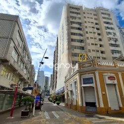 Apartamento com 99m², 3 quartos, 1 garagem, no bairro Centro em Florianópolis