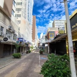 Apartamento com 99m², 3 quartos, 1 garagem, no bairro Centro em Florianópolis