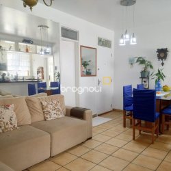 Apartamento com 79m², 2 quartos, 2 garagens, no bairro Canasvieiras em Florianópolis