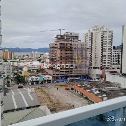Apartamento com 123m², 3 quartos (sendo 1 suíte), 1 garagem, no bairro Estreito em Florianópolis