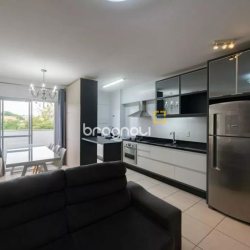 Apartamento com 68m², 2 quartos, 1 garagem, no bairro Serraria em São José