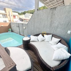Casa com 48m², 2 quartos, 1 garagem, no bairro Bela Vista em Palhoça