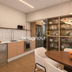 Apartamento com 144m², 3 quartos (sendo 1 suíte), 1 garagem, no bairro Centro em Florianópolis
