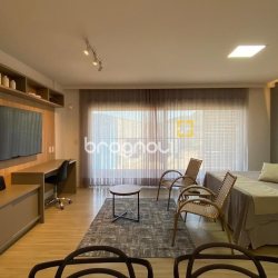 Studio com 47m², 1 quarto (sendo 1 suíte), 1 garagem, no bairro Saco Grande em Florianópolis