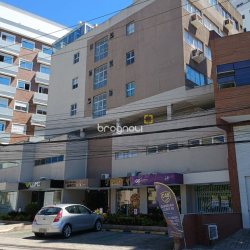 Sala com 29m², no bairro Trindade em Florianópolis