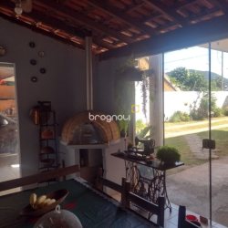 Casa com 140m², 5 quartos (sendo 5 suítes), 3 garagens, no bairro Rio Vermelho em Florianópolis