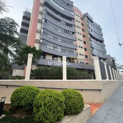 Apartamento com 129m², 3 quartos (sendo 1 suíte), 2 garagens, no bairro Bom Abrigo em Florianópolis