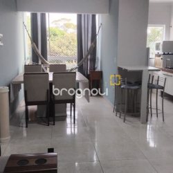 Apartamento com 63m², 2 quartos, 1 garagem, no bairro Ingleses em Florianópolis