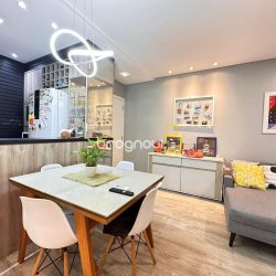 Apartamento com 83m², 3 quartos (sendo 1 suíte), 1 garagem, no bairro Campinas em São José