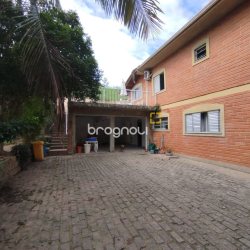 Terreno com 555m², no bairro Coqueiros em Florianópolis