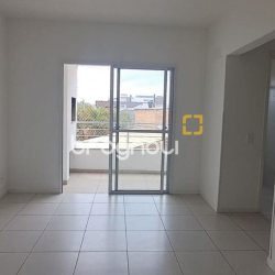 Apartamento com 67m², 2 quartos (sendo 1 suíte), 1 garagem, no bairro Canasvieiras em Florianópolis