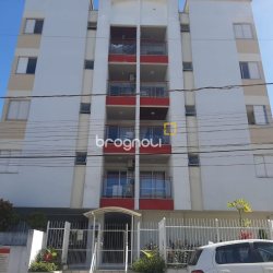 Apartamento com 96m², 3 quartos (sendo 1 suíte), 1 garagem, no bairro Estreito em Florianópolis