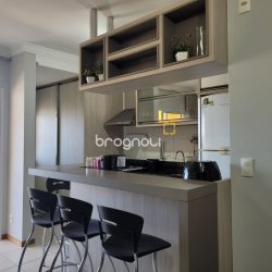 Apartamento com 72m², 2 quartos (sendo 1 suíte), 1 garagem, no bairro Campinas em São José