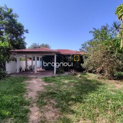 Casa com 91m², 3 quartos (sendo 1 suíte), 1 garagem, no bairro São João do Rio Vermelho em Florianópolis