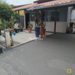 Casa com 51m², 2 quartos, 1 garagem, no bairro São João do Rio Vermelho em Florianópolis