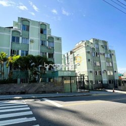 Apartamento com 43m², 1 quarto, 1 garagem, no bairro Estreito em Florianópolis