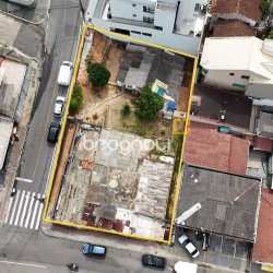 Terreno com 814m², no bairro Estreito em Florianópolis