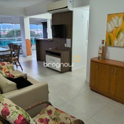 Apartamento com 83m², 2 quartos (sendo 2 suítes), 1 garagem, no bairro Jurerê Internacional em Florianópolis
