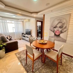 Apartamento com 56m², 2 quartos, 1 garagem, no bairro Coqueiros em Florianópolis