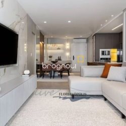 Apartamento com 124m², 3 quartos (sendo 3 suítes), 2 garagens, no bairro Jurerê Internacional em Florianópolis