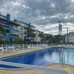 Apartamento com 270m², 4 quartos (sendo 2 suítes), 3 garagens, no bairro Ingleses em Florianópolis