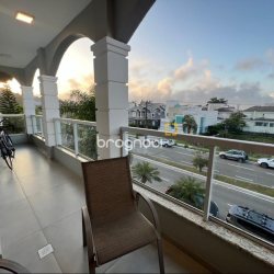 Apartamento com 115m², 3 quartos (sendo 2 suítes), 2 garagens, no bairro Jurerê Internacional em Florianópolis