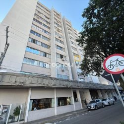 Apartamento com 53m², 1 quarto, 1 garagem, no bairro Centro em Florianópolis