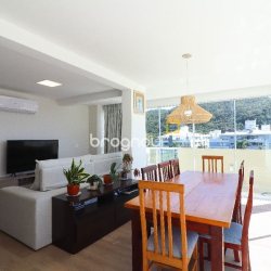 Cobertura com 165m², 4 quartos (sendo 2 suítes), 2 garagens, no bairro Ingleses em Florianópolis