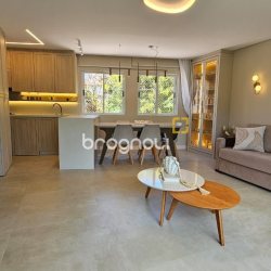 Apartamento com 84m², 2 quartos (sendo 1 suíte), 1 garagem, no bairro Jurerê em Florianópolis