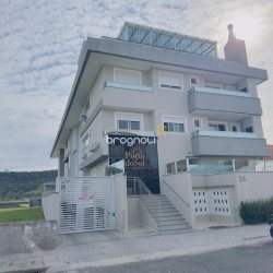 Cobertura, 3 quartos (sendo 3 suítes), 2 garagens, no bairro Ingleses em Florianópolis