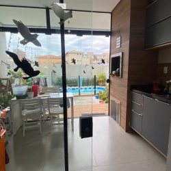 Casa com 120m², 3 quartos (sendo 1 suíte), 2 garagens, no bairro Ingleses do Rio Vermelho em Florianópolis