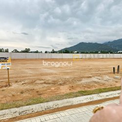 Terreno com 360m², no bairro Beira Rio em Biguaçu