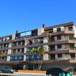 Apartamento com 93m², 2 quartos, 1 garagem, no bairro Canasvieiras em Florianópolis