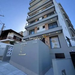 Studio com 23m², 1 quarto, no bairro Carvoeira em Florianópolis