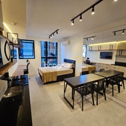 Studio com 31m², 1 quarto, no bairro Trindade em Florianópolis