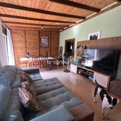 Casa com 142m², 4 quartos (sendo 1 suíte), 2 garagens, no bairro Ingleses do Rio Vermelho em Florianópolis