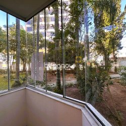 Apartamento com 46m², 1 quarto, 1 garagem, no bairro Trindade em Florianópolis