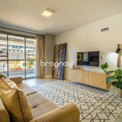 Apartamento com 115m², 3 quartos (sendo 3 suítes), 2 garagens, no bairro Jurerê em Florianópolis