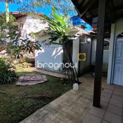 Casa com 138m², 2 quartos, 1 garagem, no bairro Centro em Palhoça
