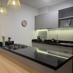 Apartamento, 1 quarto, 1 garagem, no bairro Saco Grande em Florianópolis