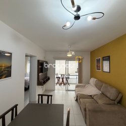 Apartamento com 66m², 2 quartos (sendo 1 suíte), 1 garagem, no bairro Canasvieiras em Florianópolis