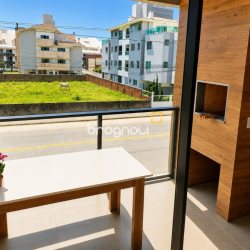 Apartamento com 69m², 2 quartos (sendo 1 suíte), 1 garagem, no bairro Ingleses em Florianópolis