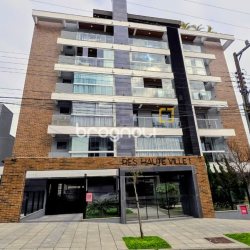 Apartamento com 70m², 2 quartos (sendo 1 suíte), 1 garagem, no bairro Centro em Florianópolis