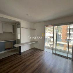 Studio com 39m², 1 quarto, 1 garagem, no bairro Centro em Florianópolis
