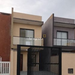 Casa com 109m², 3 quartos (sendo 1 suíte), 1 garagem, no bairro São João do Rio Vermelho em Florianópolis