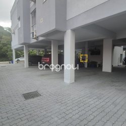 Apartamento com 42m², 1 quarto, 1 garagem, no bairro Canasvieiras em Florianópolis