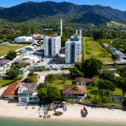 Apartamento com 50m², 2 quartos, 1 garagem, no bairro Praia de Fora em Palhoça