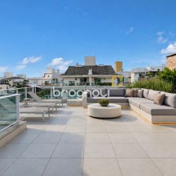 Cobertura com 223m², 3 quartos (sendo 1 suíte), 2 garagens, no bairro Campeche em Florianópolis